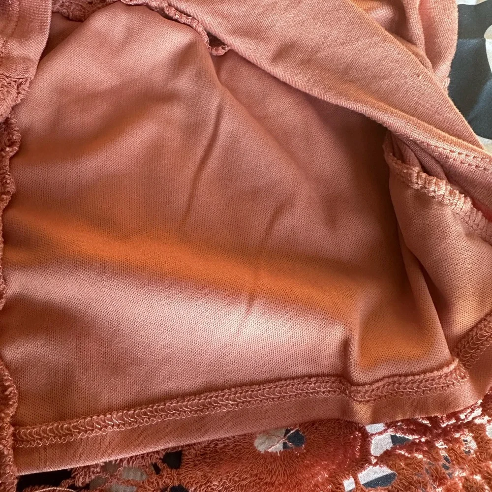 NWT ROSE PINK TOP - Picture 6 of 7